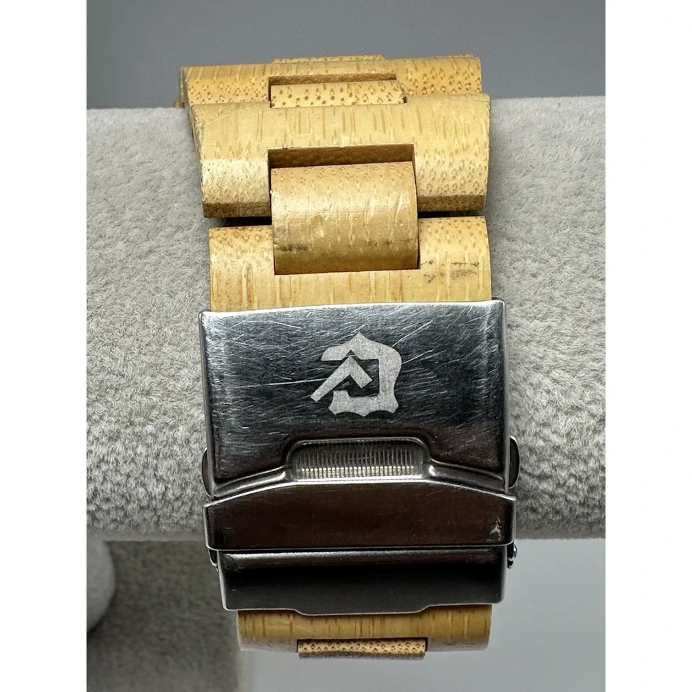 Crimshield Mens Referral Wooden Watch New Battery 45MM 7.5